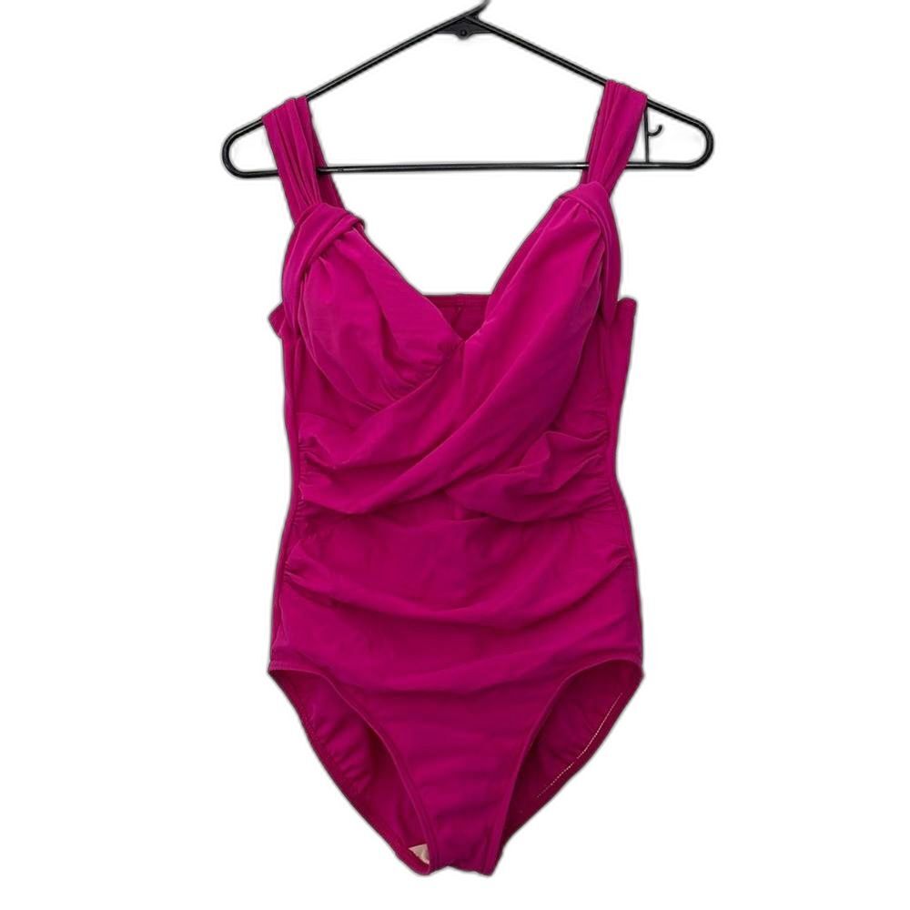 Lands’ End Swimsuit Crisscross Front One Piece Swim Suit Womens 10 Barbiecore